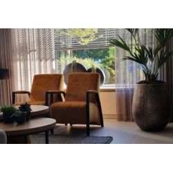 Rustiek en modern interieur
