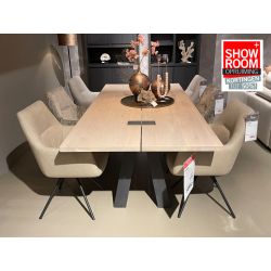 Eetkamertafel Share - showroommodel