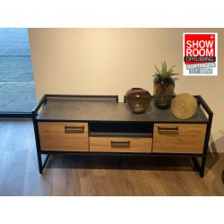 Eetbank en armstoelen Contiro - showroommodel