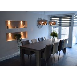 Eettafel 'Zuiver' en eetkamerstoelen 'Farol'