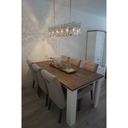 Eettafel 'Milano' en eetstoelen 'Almerio'