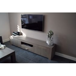 TV-meubel 'Zuiver'